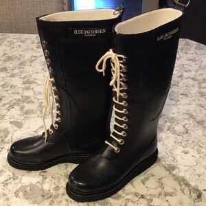 Ilse Jacobsen Black Lace Up Boots